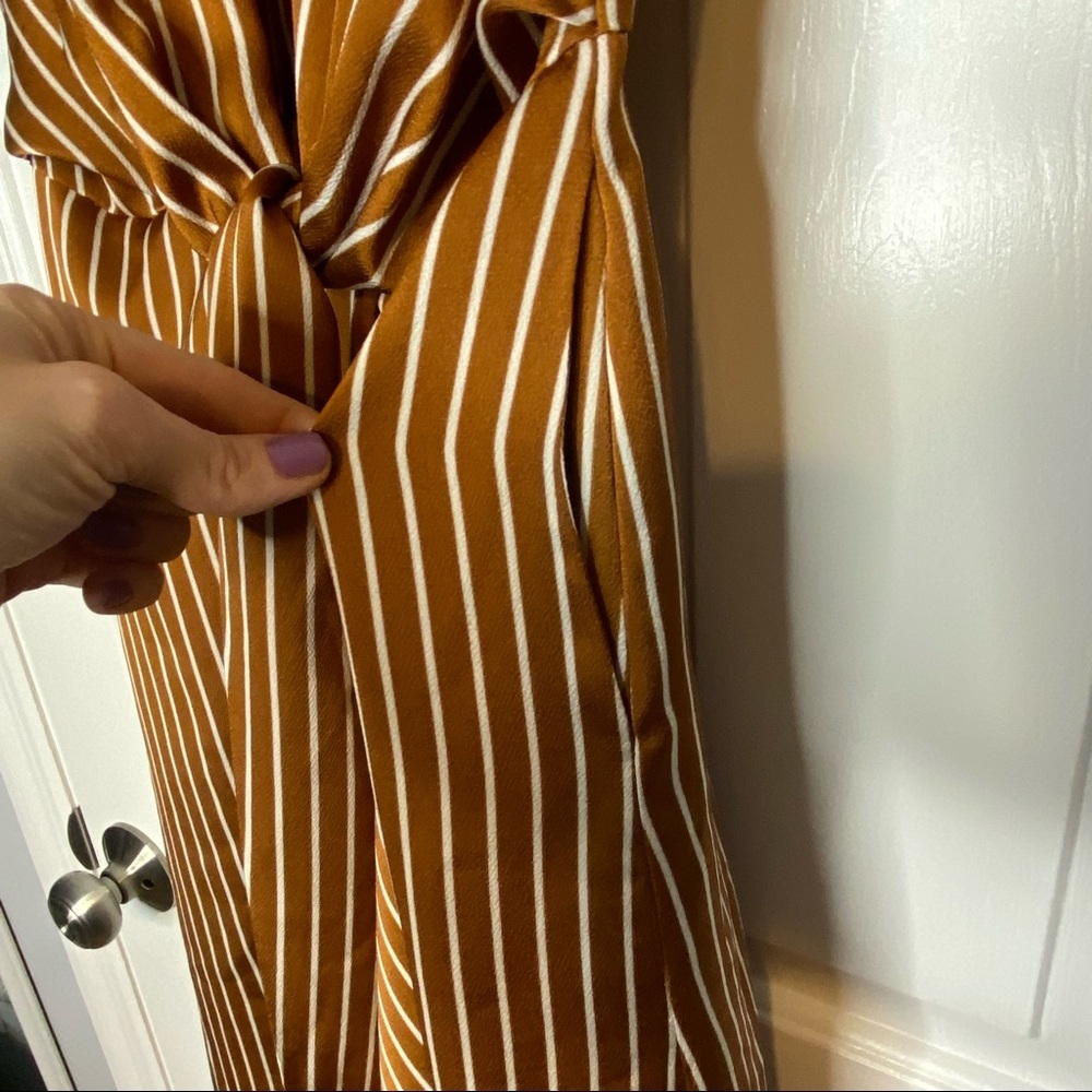 Francesca’s Closet Sandy & Sid Dress Brown Wrap Front striped midi ruffle skirt - Picture 6 of 9
